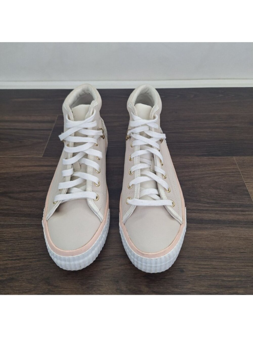NWOT Keds Leather High Tops Size 11 Comfy Casual Streetwear Cute Outfit - Picture 2 of 7
